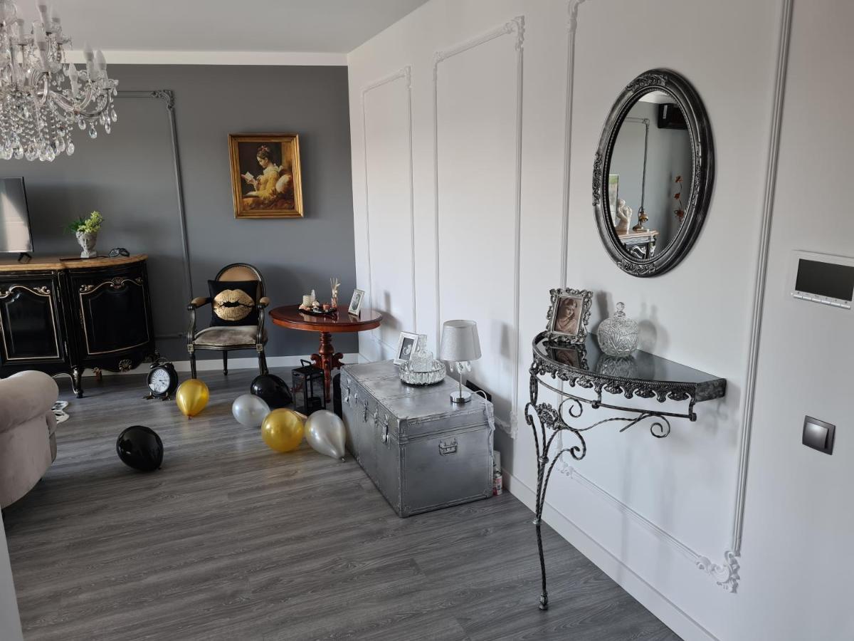 Parisian Apartment Cluj Eksteriør bilde