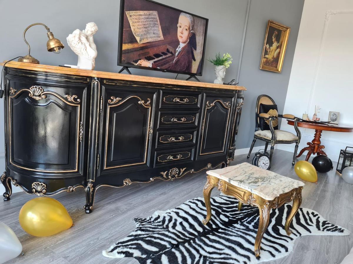 Parisian Apartment Cluj Eksteriør bilde