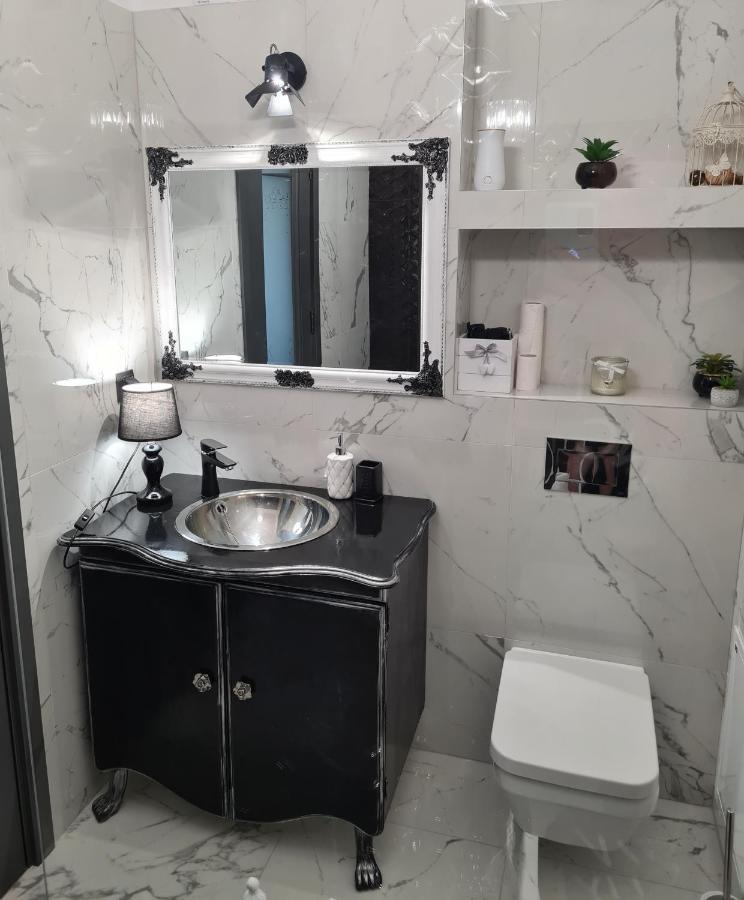 Parisian Apartment Cluj Eksteriør bilde