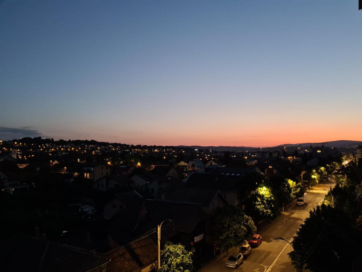 Parisian Apartment Cluj Eksteriør bilde